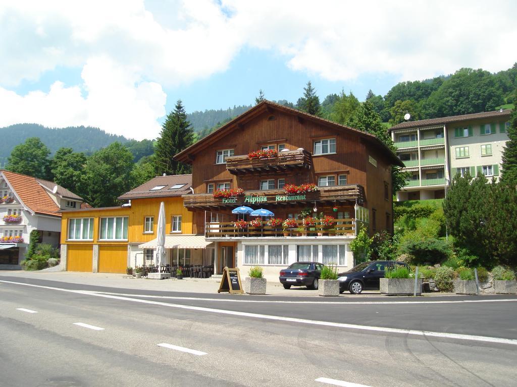 Hotel Alpina Unterwasser Exterior foto